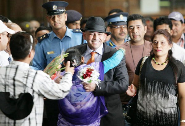 १८ वर्षपछि गोविन्द मैनाली स्वदेश फर्किए