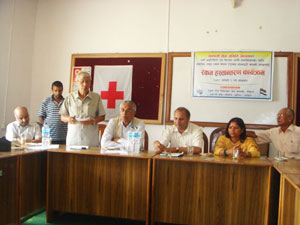 थकाली सेवा समिति जापानद्धारा बाढि पीडित र अग्नि प्रभावितलाई सहयोग