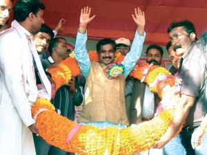 सञ्चारमन्त्रीद्वारा मधेसविरोधी कुरा गर्नेलाई गोली हान्ने धम्की