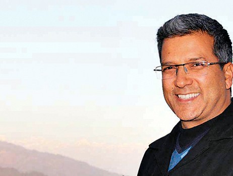 सेतो पहिरनको दाग सबैले देख्छन्: रवीन्द्र मिश्र