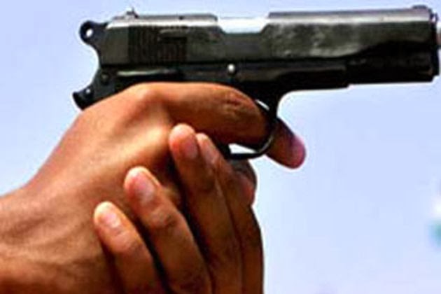 अमेरिकी राष्ट्रपति भवन बाहिर गोली हानाहान
