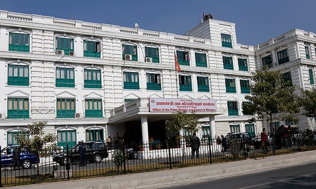 प्रधानमन्त्री कार्यालय बन्यो सचिव थुपार्ने ‘अखडा’