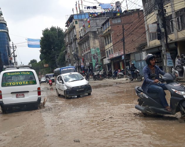 हिलाम्मे स्तुपा सडक