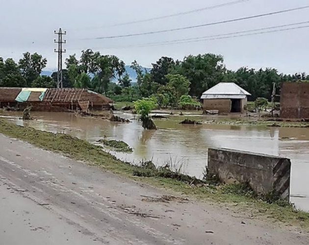 भारतीय पक्षबाट निर्माण भइरहेका सडकले डुबानको खतरा बढ्यो