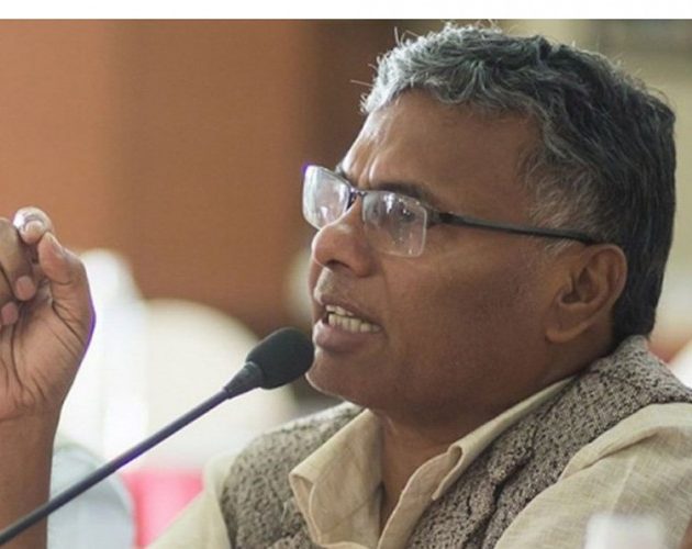 आपूर्तिमन्त्री यादवले गरे पेट्रोलियम पदार्थको मूल्यवृद्धिको बचाउ