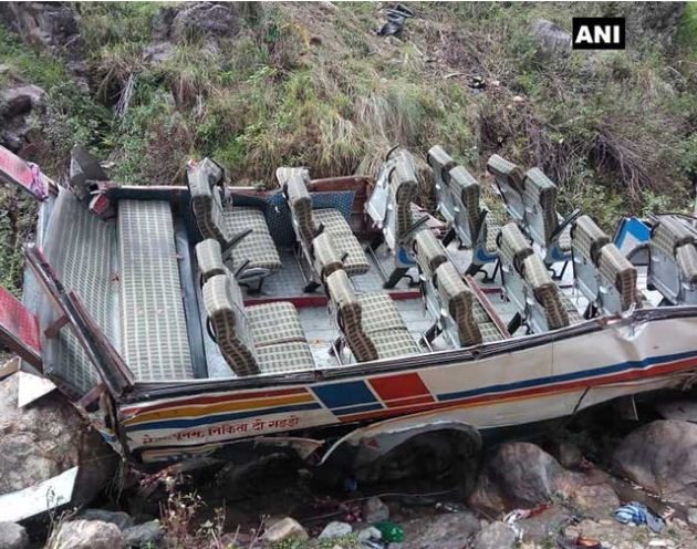 भारतको उत्तराखण्डमा बस दुर्घटना, ४० जनाको मृत्यु