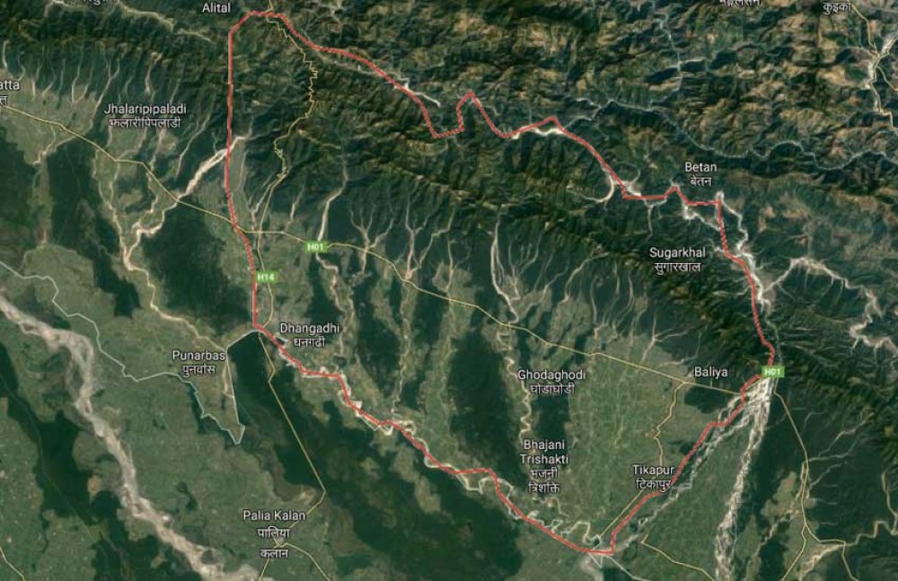 नेपाली बस्ती डुबानमा पर्नेगरी सिमानामा बाँध बनाउँदै भारत
