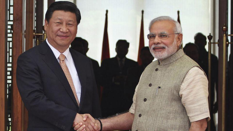 सात वर्षपछि चीन पुगे मोदी, राष्ट्रपति सीसँग ५० मिनेटको भेटवार्ता