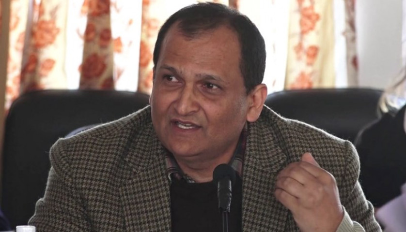 जापानबाट विजयप्रकाश मिश्र भन्छन्- ‘म भागेको होइन, अनुसन्धानमा सघाउँछु’