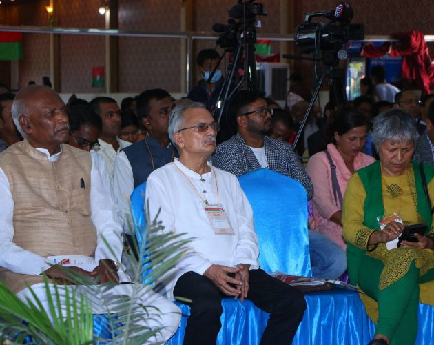 डा. बाबुराम भट्टराईद्वारा नेसपा अध्यक्ष पद त्याग