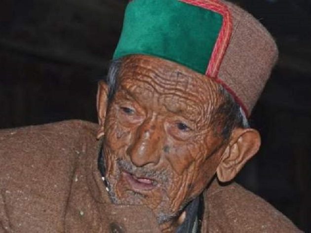 स्वतन्त्र भारतका पहिलो मतदाताको मृत्यु