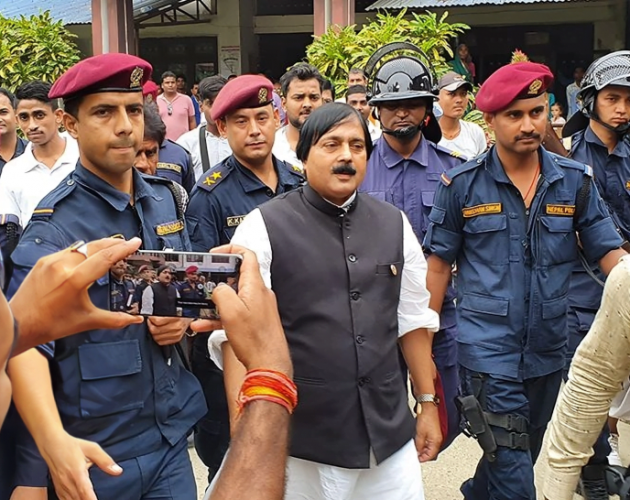 कांग्रेस पूर्वसांसद आफताब आलमले उच्च अदालतबाट पाए सफाइ