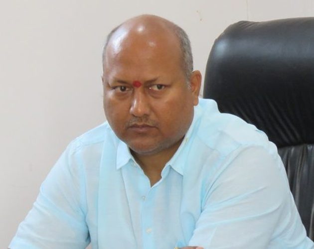 पूर्वमुख्यमन्त्री सतिशकुमार सिंहले जनमत पार्टी त्यागे