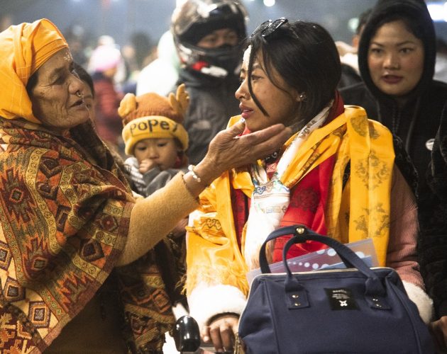 चैत महिनामा मात्रै करिब ६२ हजार नेपाली रोजगारीका लागि विदेशिए