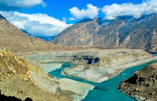 पानी रोक्न भारतले सिन्धु नदीमा संरचना बनाए हमला गर्छौं : पाकिस्तान