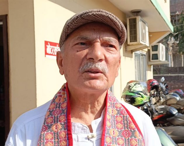 रविलाई पत्रिकासमेत पढ्न नदिएकोमा बाबुरामको असन्तुष्टि