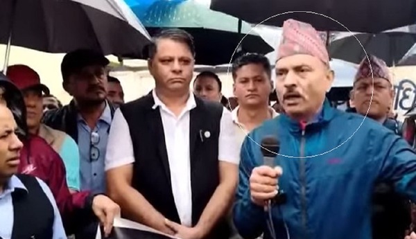 विद्युत कटौति विरुद्धको आन्दोलनमा भाषण गर्दागर्दै जिफन्ट उपाध्यक्षको निधन