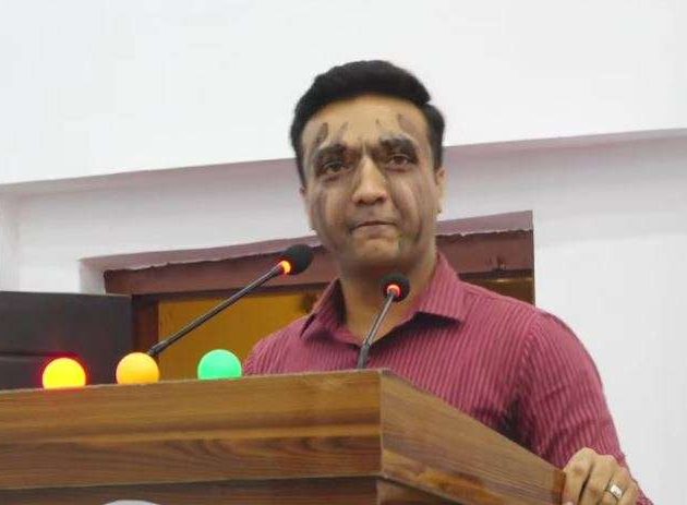 सांसद रहबर अन्सारीले आफैंलाई दले कालोमोसो