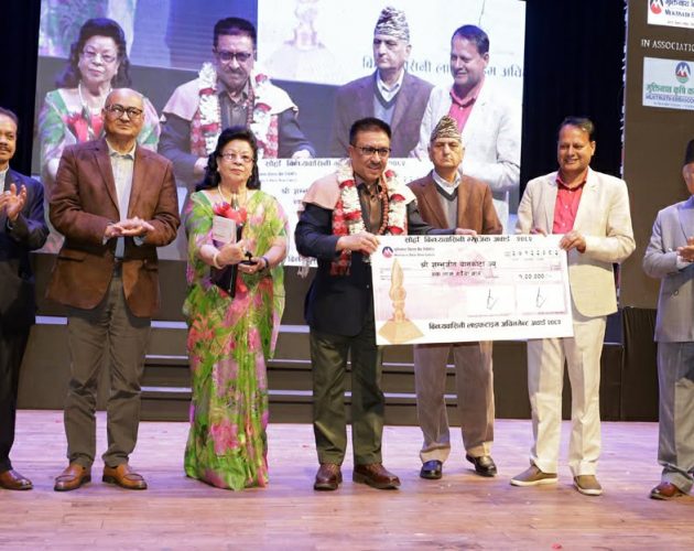 शम्भुजित बास्कोटाले पाए विन्ध्यवासिनी लाइफ टाइम अचिभमेन्ट अवार्ड