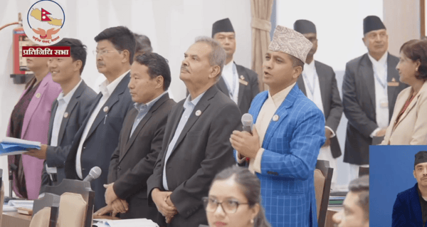 प्रतिनिधिसभामा विपक्षी दलहरूको उठेर विरोध