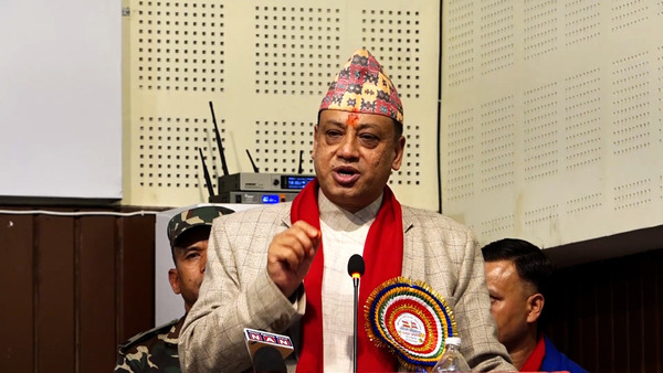 बागमतीमा एमालेका सबै मन्त्रीले दिए राजीनामा, बानियाँ नेतृत्वको सरकार संकटमा