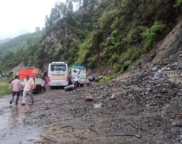 मनसुनसँगै राजमार्गको चिन्ता : कस्तो छ सरकारको तयारी ?